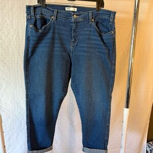 listing-status-banner